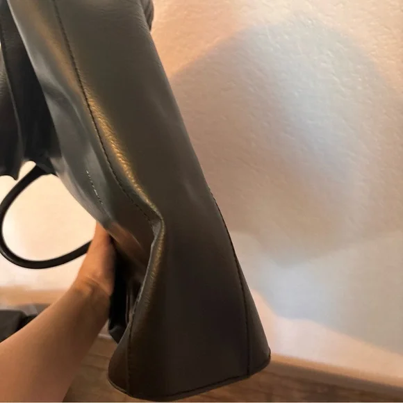 Matt and Nat black purse - Picture 11 of 11